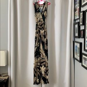 Maternity/nursing Maxi Dress